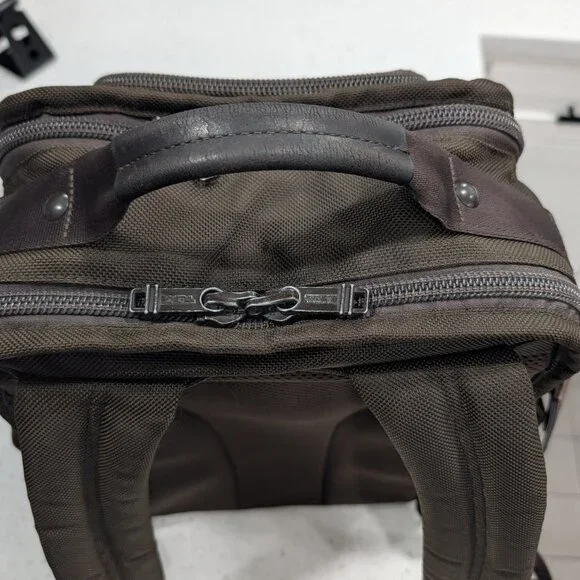 Tumi Alpha Briefpack Gen 1